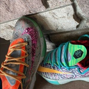 Kd 6 “what the KD” (PREMIUMS!!!)